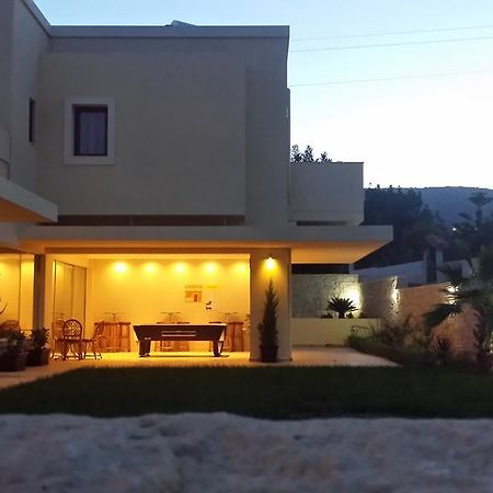 Maria Lambis Aparthotel Stalida Bagian luar foto