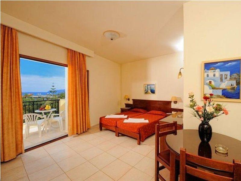 Maria Lambis Aparthotel Stalida Bagian luar foto